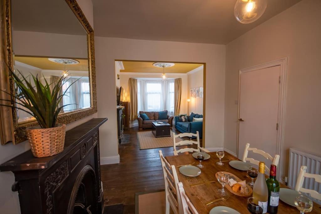 Villa 4-Bed Botanical Retreat Plymouth Esterno foto
