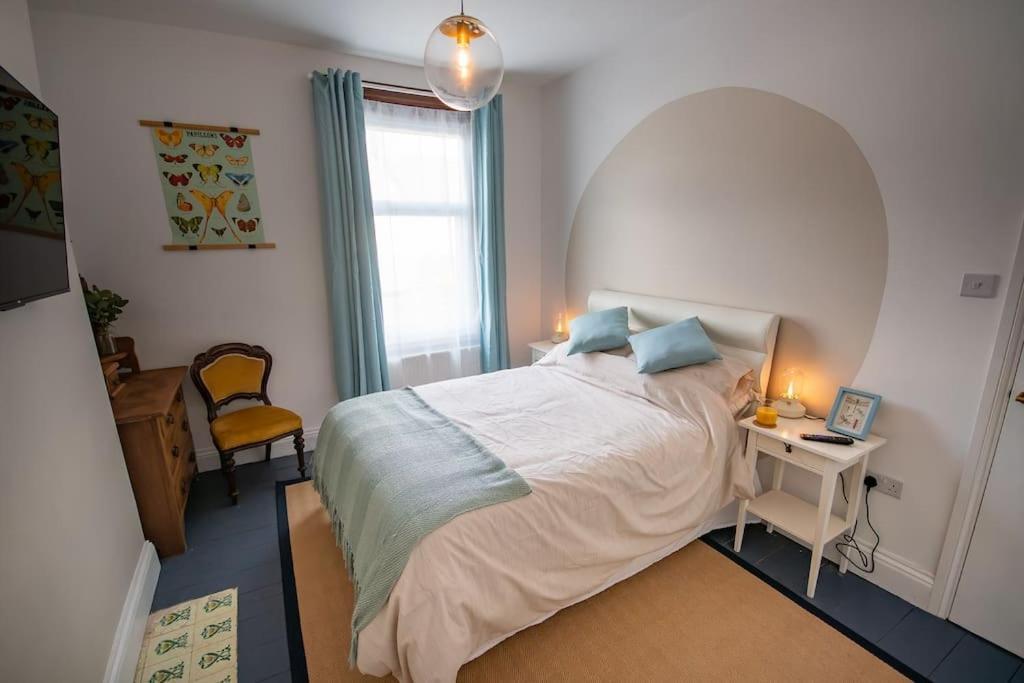 Villa 4-Bed Botanical Retreat Plymouth Esterno foto